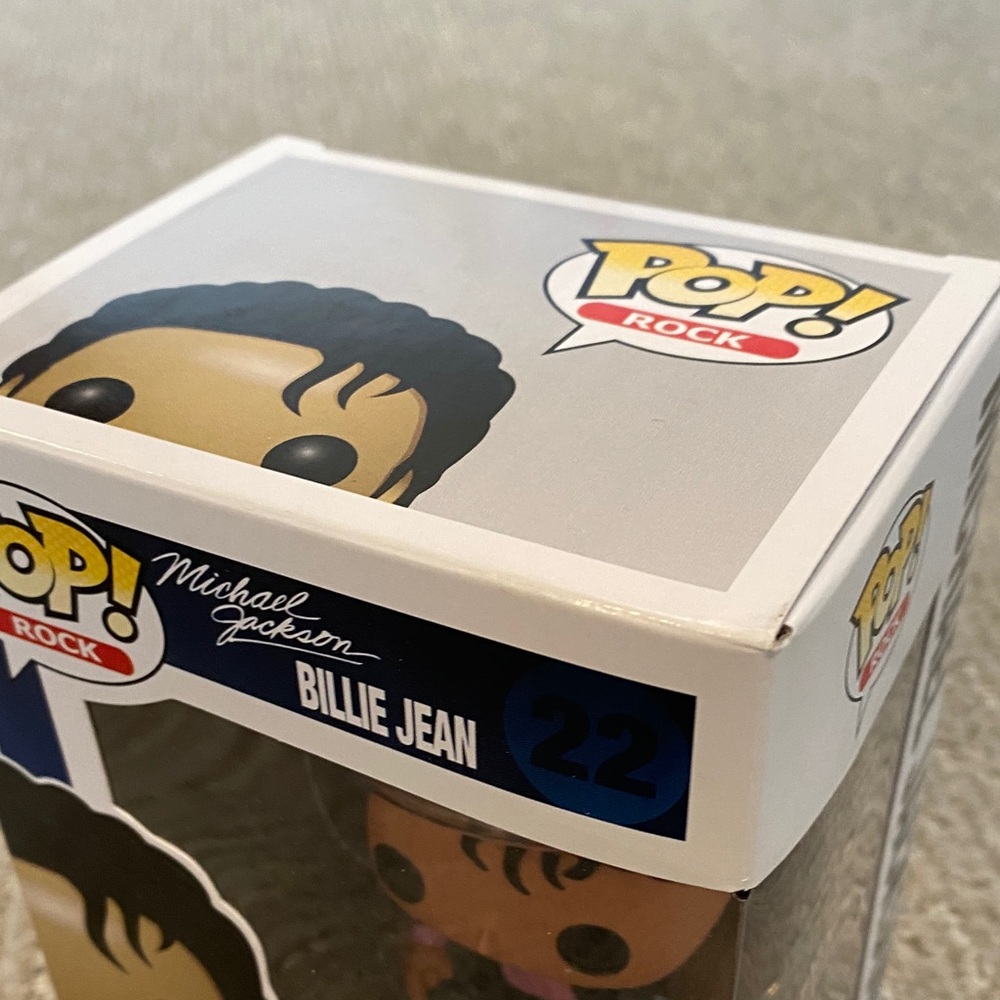 Funko Pop Rock Michael Jackson Figure with Pink and Black Outfit - Picture 2 of 8